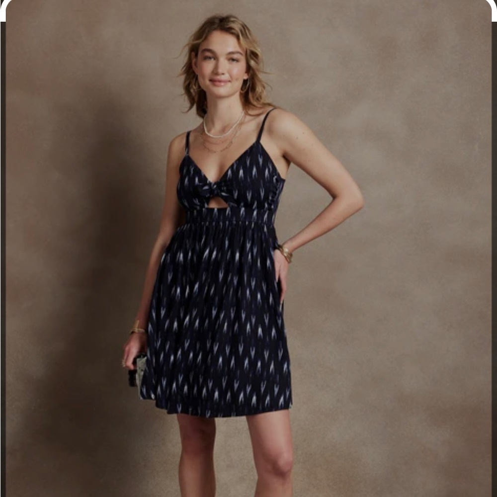 Banana Republic Factory NWT black/brown babydoll dress with tie/keyhole